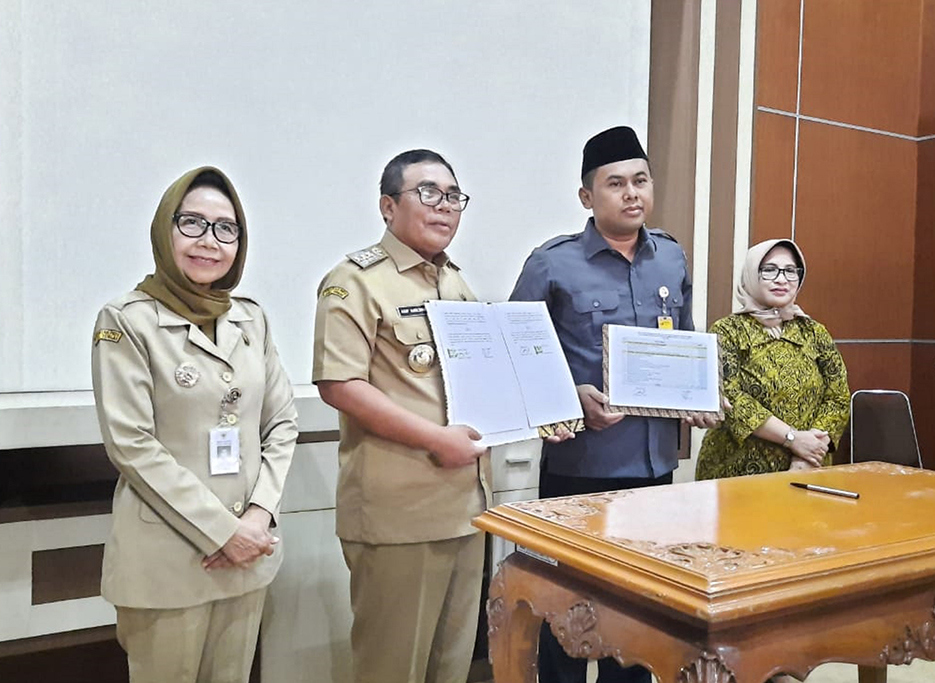 Bawaslu Kabupaten Pekalongan Teken NPHD