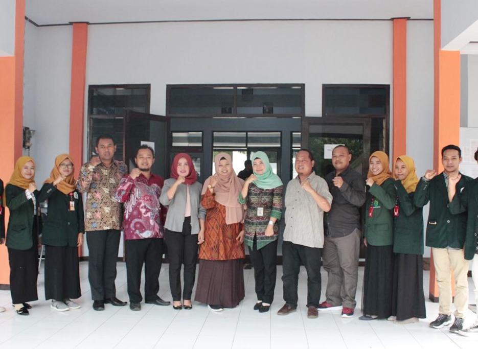 BAWASLU TERIMA MAHASISWA PPL MAGANG