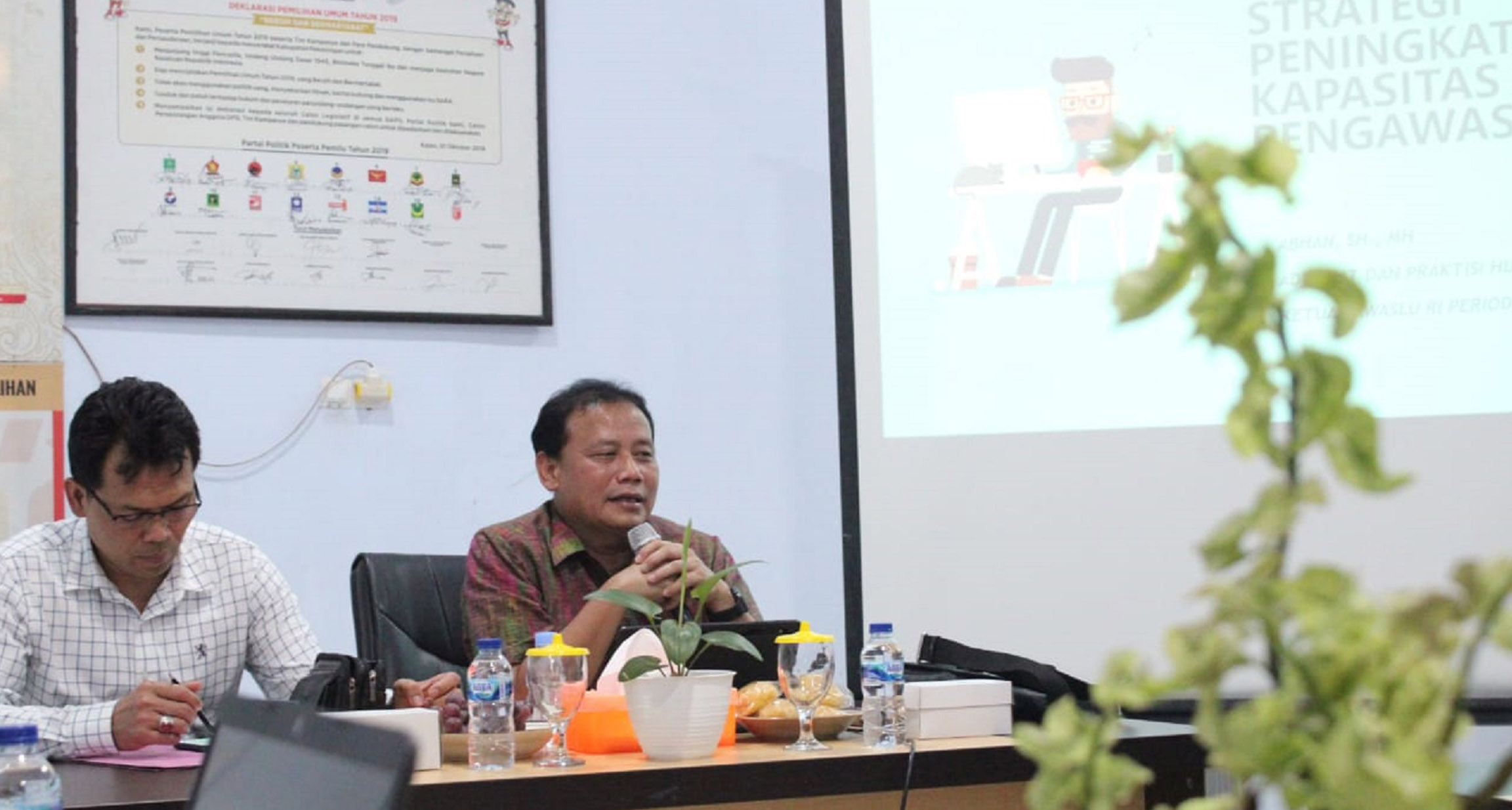 Abhan Dorong Pengawas Optimis Hadapi Pemilu 2024