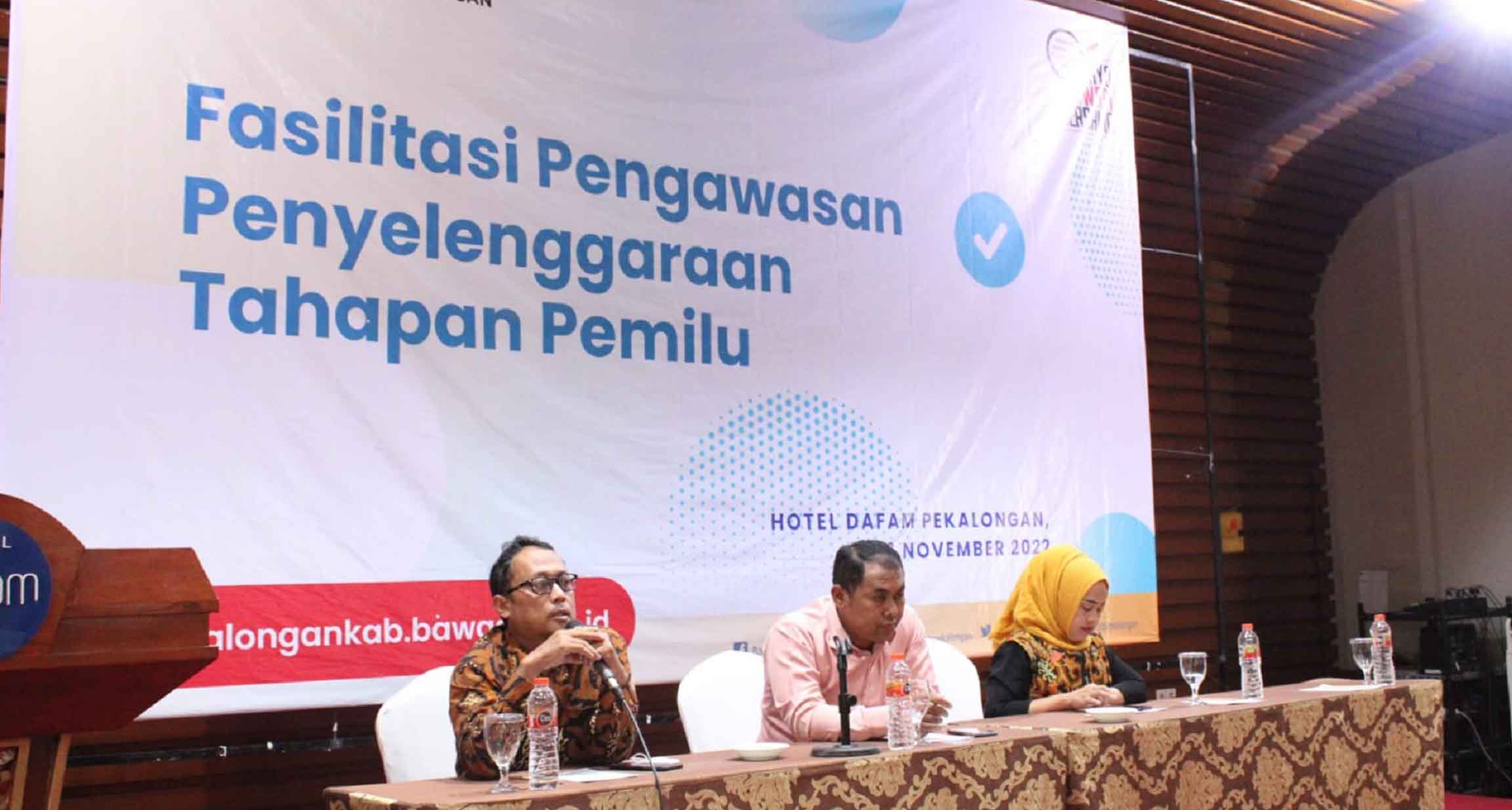 Bawaslu Bekali Panwascam Mekanisme Pengawasan Pemilu