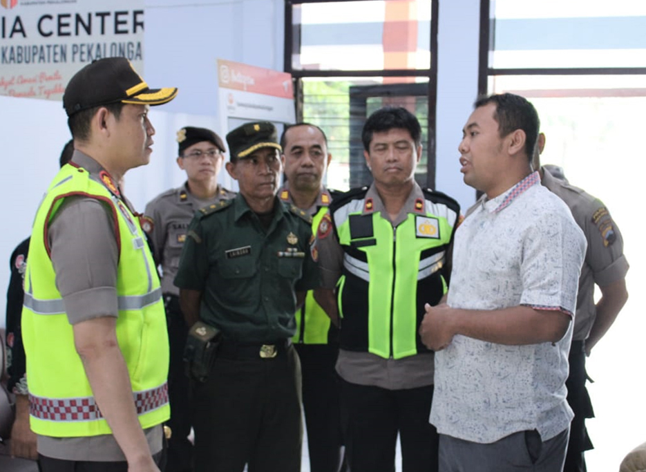 JELANG PILKADA 2020, KAPOLRES PEKALONGAN KUNJUNGI KANTOR BAWASLU