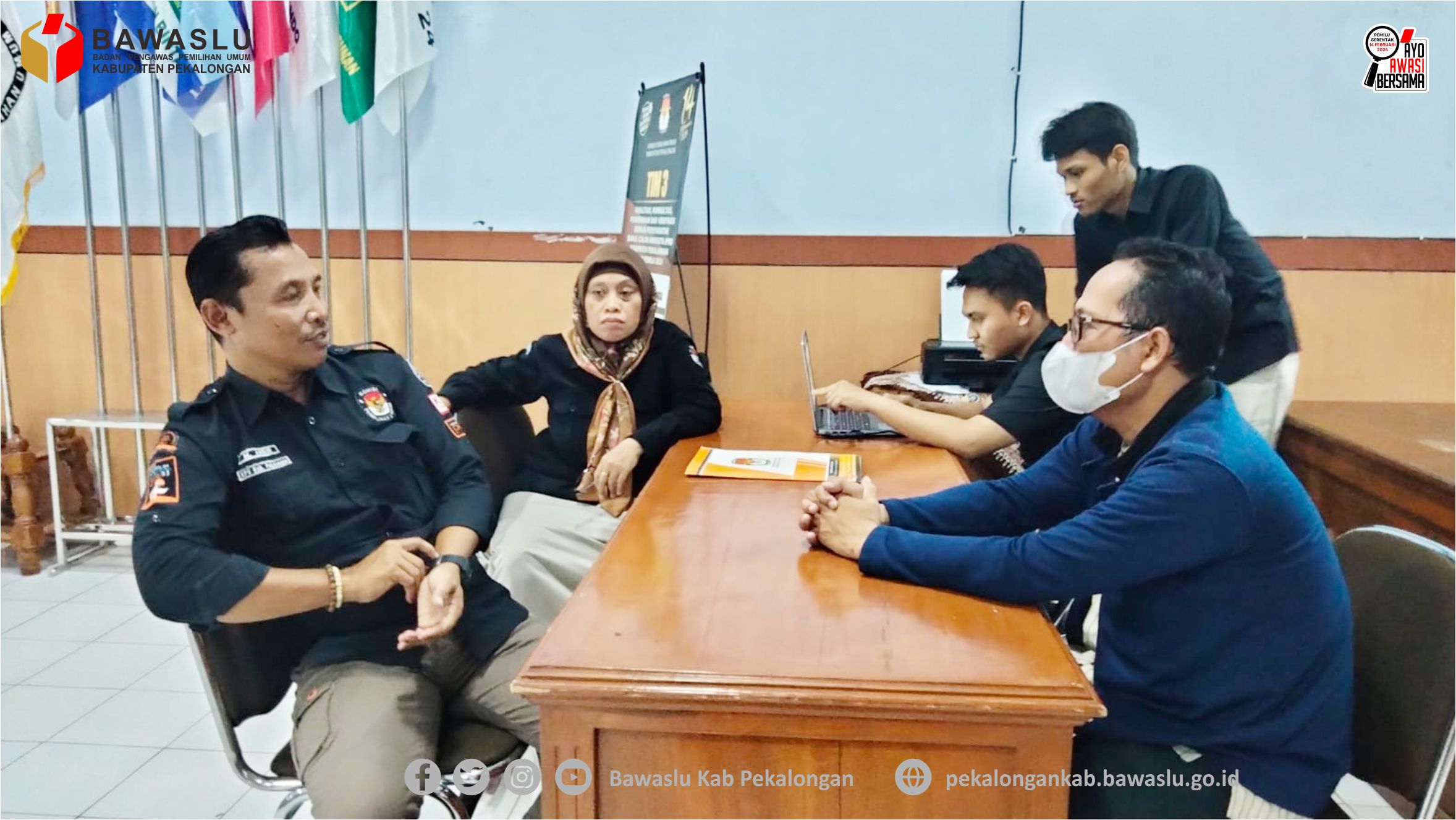BAWASLU BUKA POSKO ADUAN MASYARAKAT TAHAPAN PENGAJUAN CALEG
