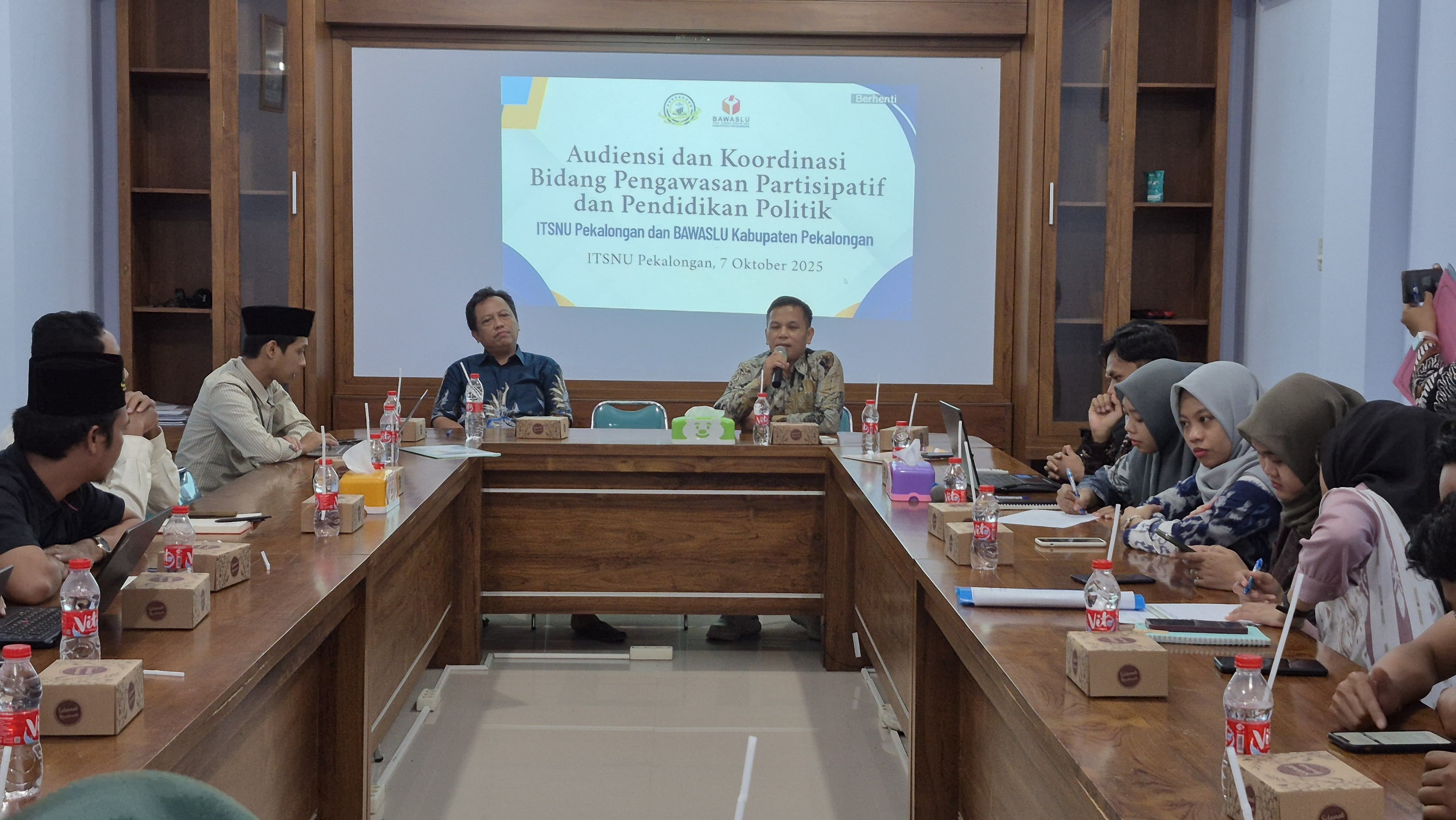 Ketua Bawaslu Kabupaten Pekalongan, Mohamad Tohir dalam Audiensi Kerja Sama Pengawasan Partisipatif dengan ITS NU