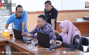 PENGAWASAN Vermin Perbaikan Bawaslu Temukan Kepala Desa Nyaleg