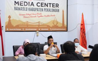 RIBUAN PEMILIH BELUM LAKUKAN PEREKAMAN E-KTP