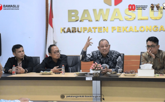 Bawaslu RI Totok Hariyono