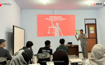 Bawaslu Mengajar
