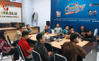 rapat pelayanan publik
